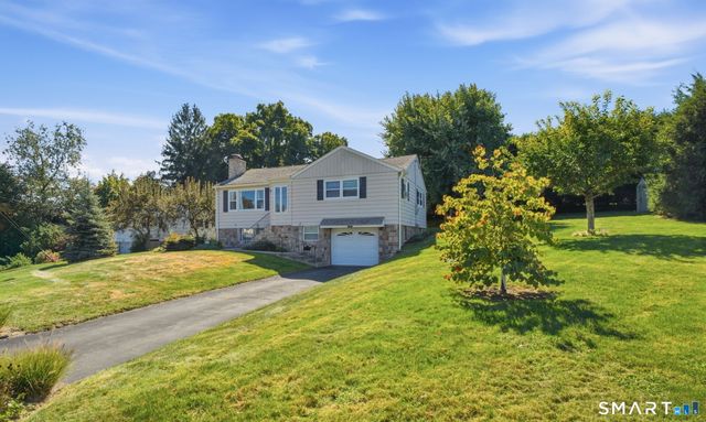 709 Bunker Hill Avenue, Waterbury, CT 06708