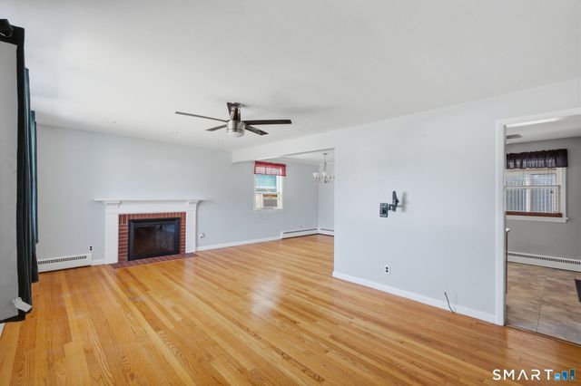 709 Bunker Hill Avenue, Waterbury, CT 06708