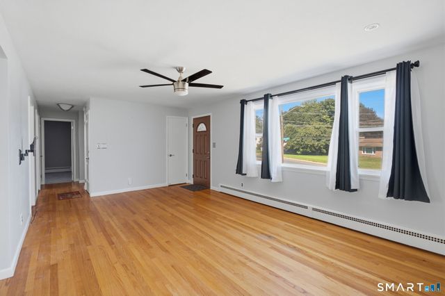 709 Bunker Hill Avenue, Waterbury, CT 06708