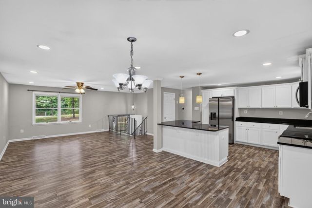 4104 GREEN SPRING ST, Waldorf, MD 20601