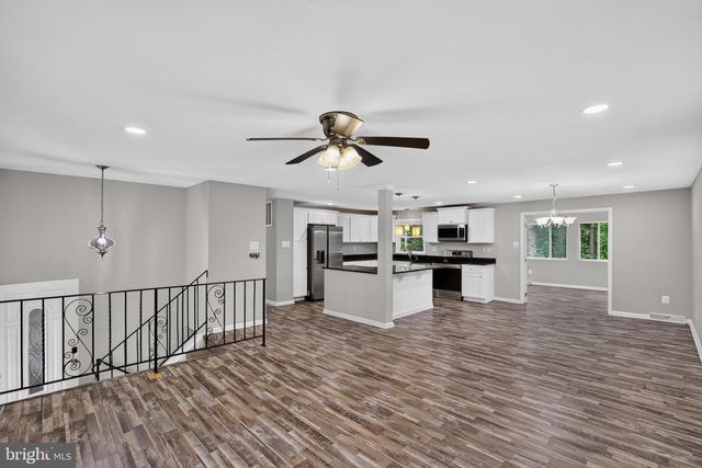 4104 GREEN SPRING ST, Waldorf, MD 20601