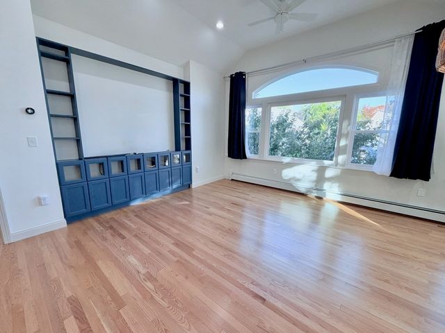 14 A Belmont St A, Somerville, MA 02143