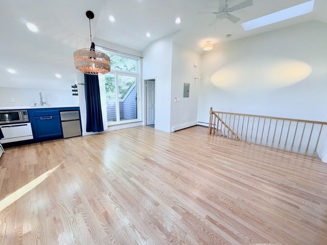 14 A Belmont St A, Somerville, MA 02143