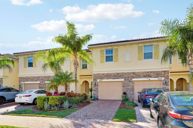 9504 SW MERLIN Court, Stuart, FL 34997