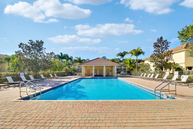 9504 SW MERLIN Court, Stuart, FL 34997