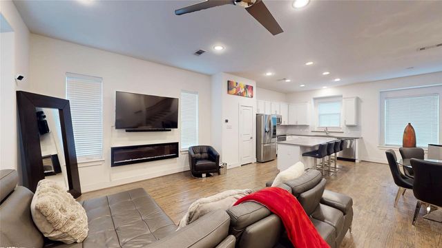 5811 Bryan Parkway 10, Dallas, TX 75206
