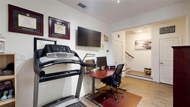 5811 Bryan Parkway 10, Dallas, TX 75206