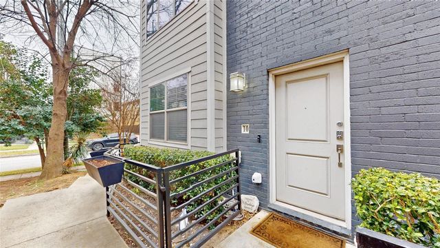 5811 Bryan Parkway 10, Dallas, TX 75206
