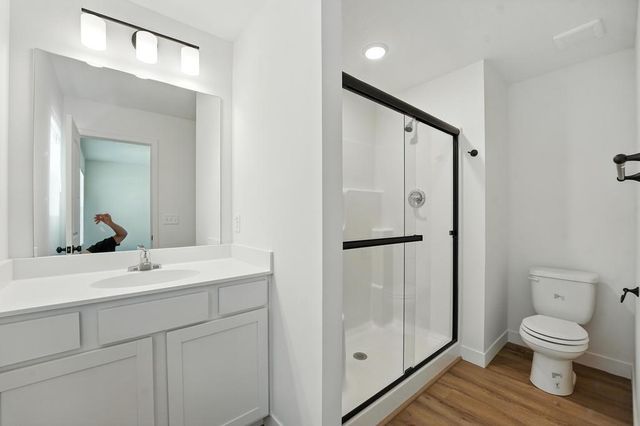 27317 Acacia Drive, Lee's Summit, MO 64086