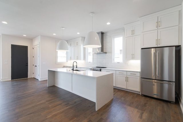 1009 Garfield St, Nashville, TN 37208