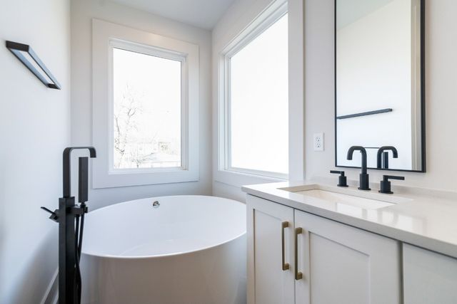 1009 Garfield St, Nashville, TN 37208