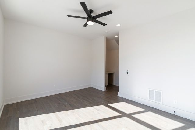 1009 Garfield St, Nashville, TN 37208