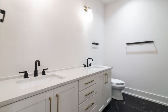 1009 Garfield St, Nashville, TN 37208