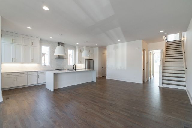 1009 Garfield St, Nashville, TN 37208