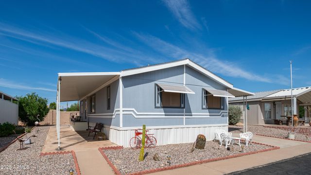 301 S SIGNAL BUTTE Road 51, Apache Junction, AZ 85120