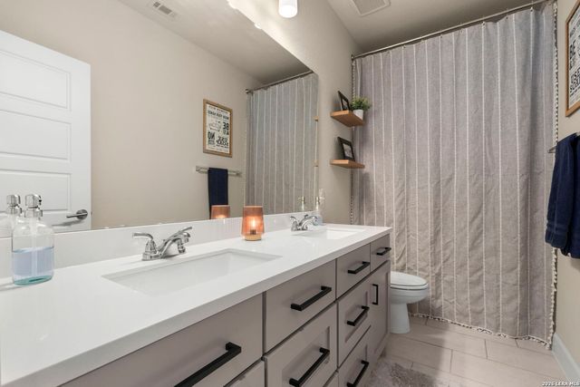 1873 Luna Street, New Braunfels, TX 78132