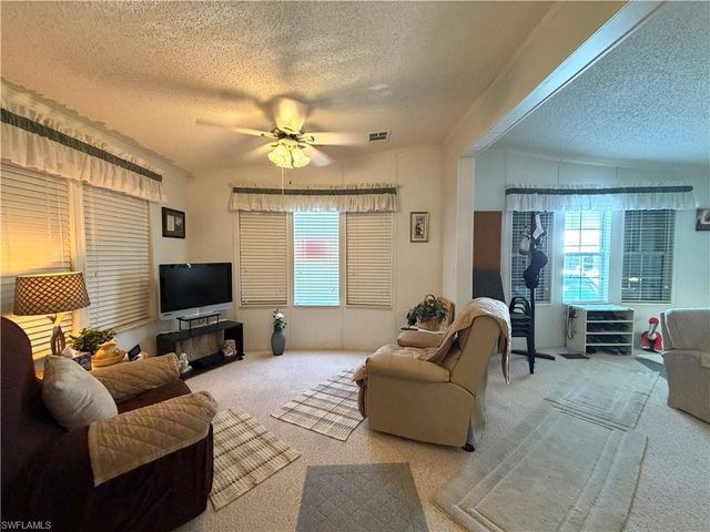 4621 Liberty LN E, Estero, FL 33928