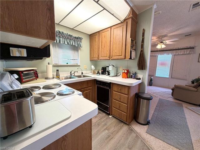 4621 Liberty LN E, Estero, FL 33928