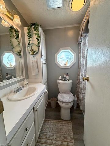 4621 Liberty LN E, Estero, FL 33928