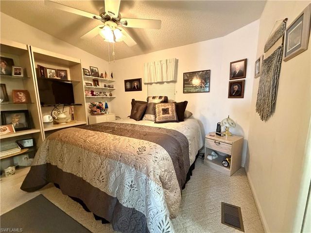 4621 Liberty LN E, Estero, FL 33928