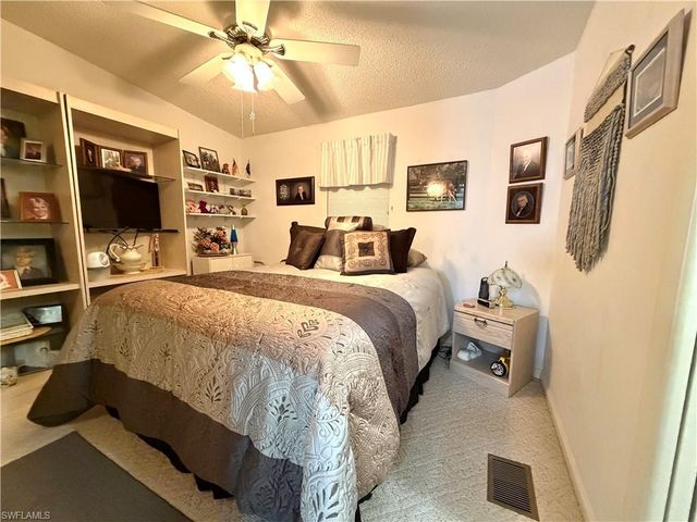 4621 Liberty LN E, Estero, FL 33928