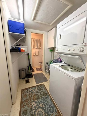 4621 Liberty LN E, Estero, FL 33928