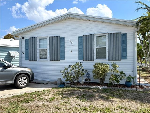 4621 Liberty LN E, Estero, FL 33928