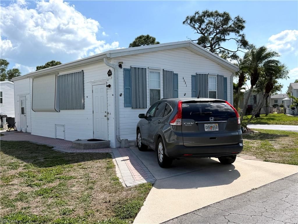 4621 Liberty LN E, ESTERO, FL 33928 — photo 2