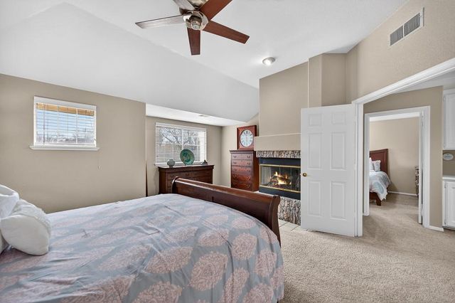 111 Cool Springs Ct, Folsom, CA 95630