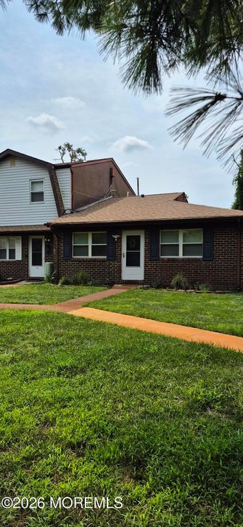 12 Greenwood Loop Road 12, Brick, NJ 08724