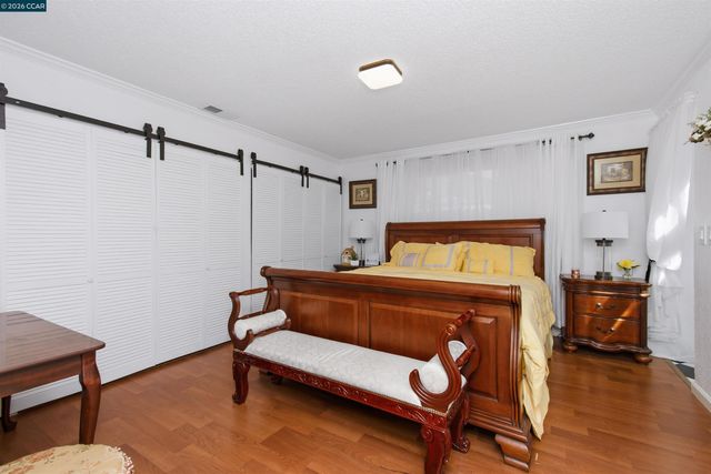 7723 Countryfield Dr, Sacramento, CA 95828