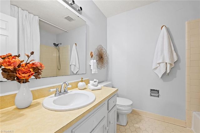 405 Miltwood Drive, Greensboro, NC 27455