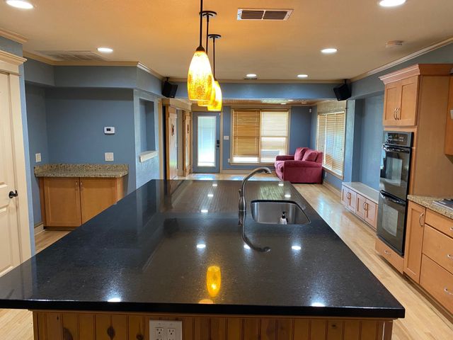 414 Avenue C, Duncanville, TX 75116