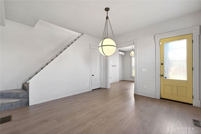 40 Pulaski Street, Dayton, OH 45402