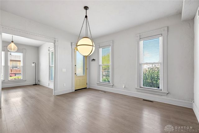 40 Pulaski Street, Dayton, OH 45402