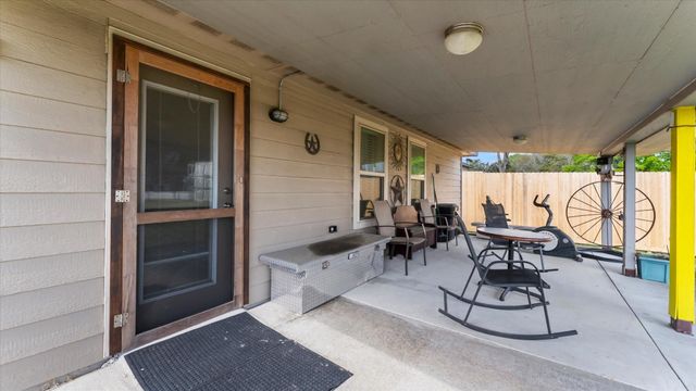 31702 Ironwood Drive, Waller, TX 77484