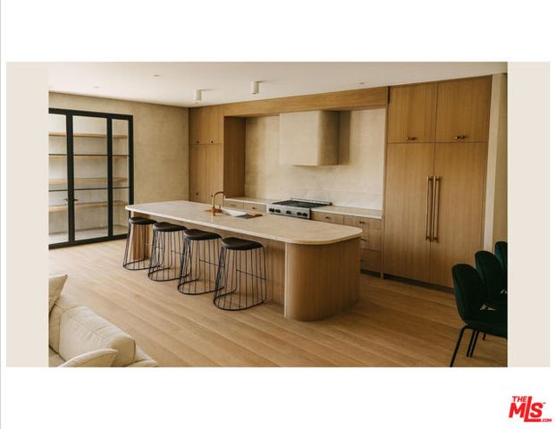 11912 Charnock Road, Los Angeles, CA 90066