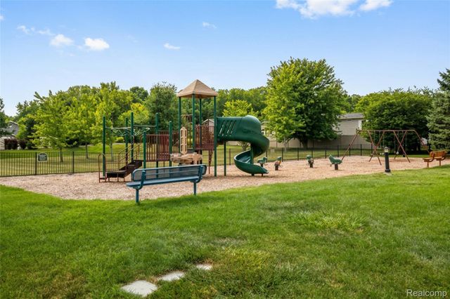 9889 High Meadow Drive, Superior Charter Township, MI 48198