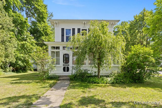 602 S Franklin Street, Greenville, MI 48838