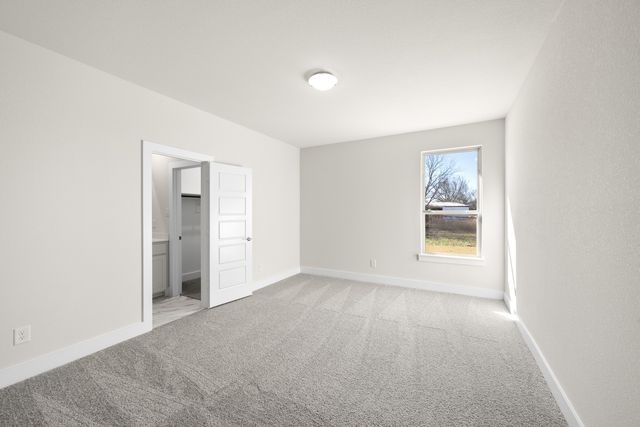 2340 Oak Knoll Drive, Palmer, TX 75152