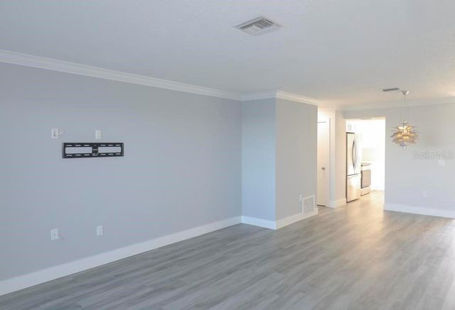 5 GATESHEAD DRIVE 107, Dunedin, FL 34698