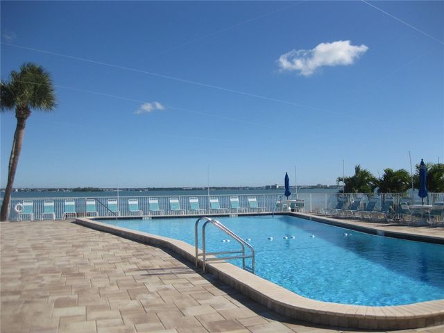 5 GATESHEAD DRIVE 107, Dunedin, FL 34698