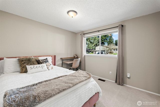 3722 72nd Avenue Ct W, University Place, WA 98466