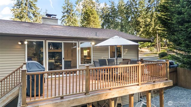 3722 72nd Avenue Ct W, University Place, WA 98466