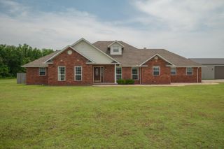 201 Canary Lane, Commerce, OK 74339