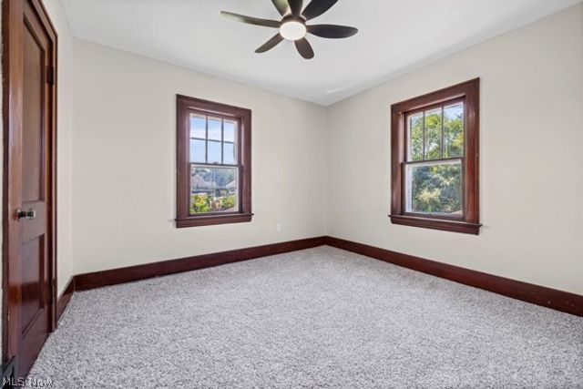 903 W 19th Street, Lorain, OH 44052