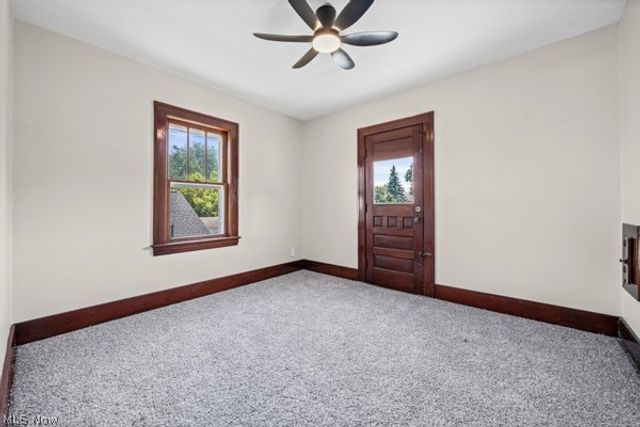 903 W 19th Street, Lorain, OH 44052