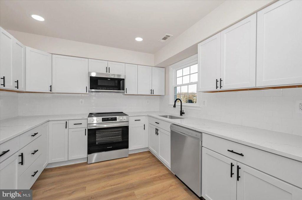 6597 EWALD CT, Frederick, MD 21703