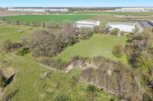 611 Ferris Road, Lancaster, TX 75146