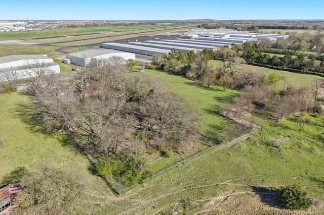 611 Ferris Road, Lancaster, TX 75146